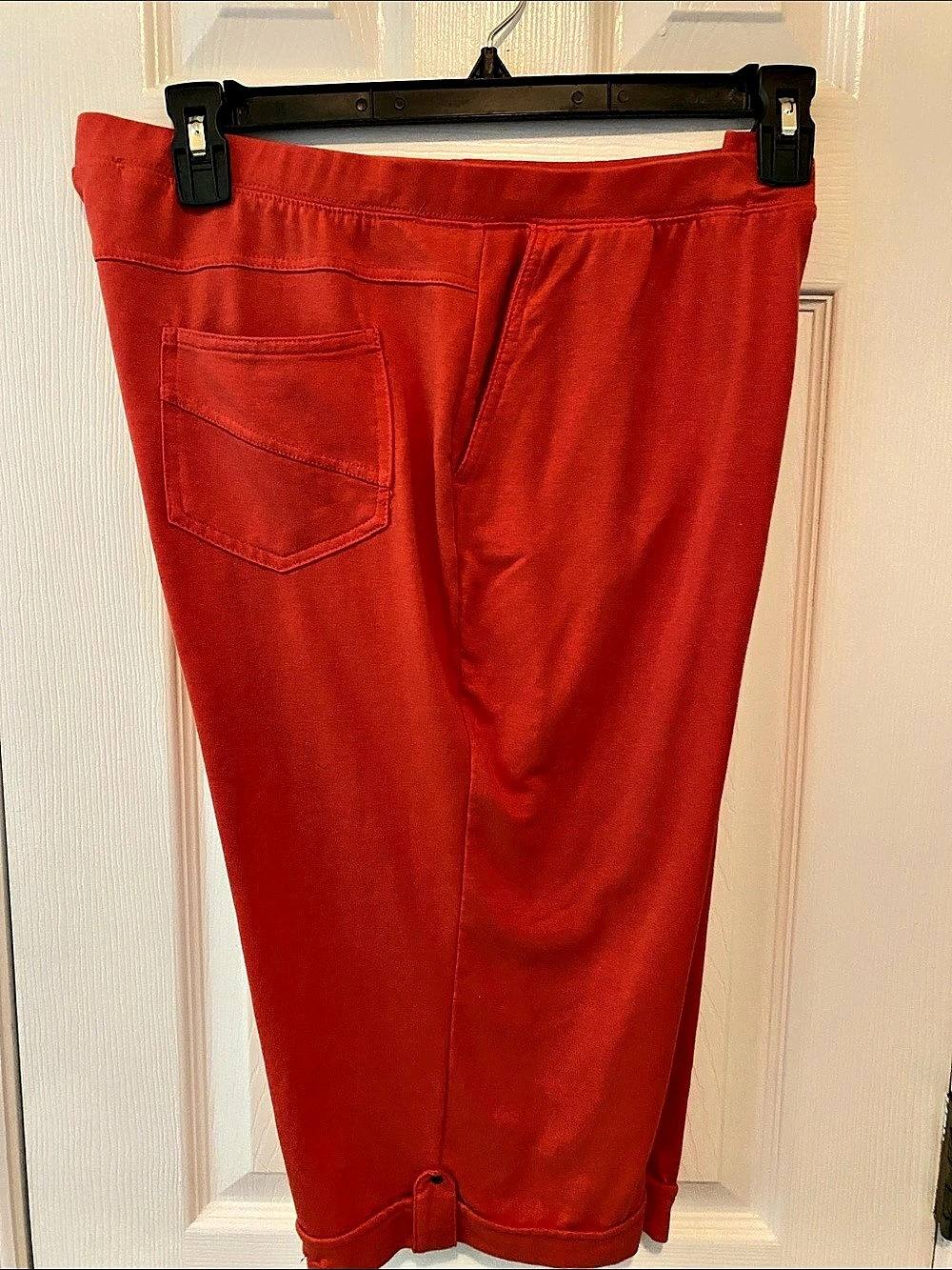 Links - Orange Cuffed Capris Like New